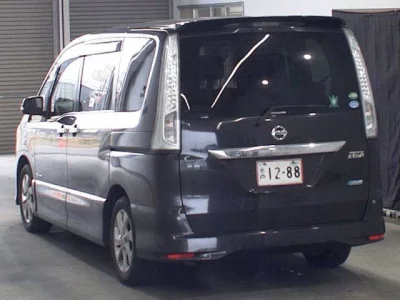 NISSAN SERENA