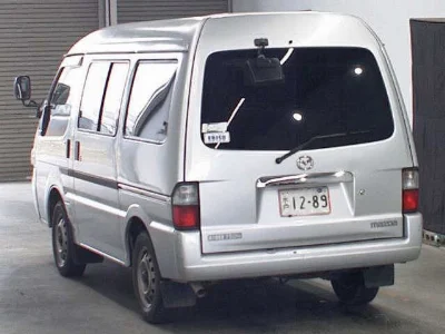 MAZDA BONGO VAN