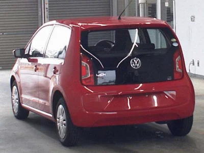 VOLKSWAGEN UP!