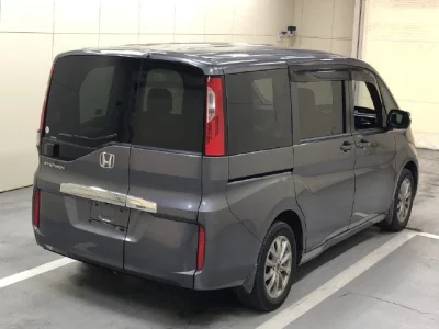 HONDA STEP WAGON