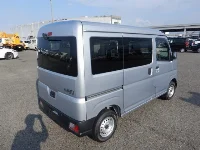 Цена авто Daihatsu Hijet Cargo с аукционов Японии, номер кузова S700V, пробег 31 000, оценка 12
