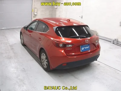 MAZDA AXELA