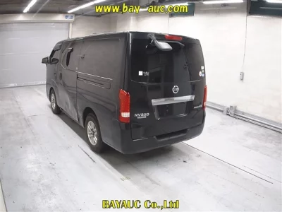 NISSAN NV350 CARAVAN