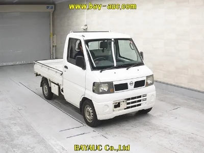 NISSAN CLIPPER TRUCK