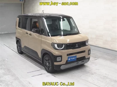 MITSUBISHI DELICA MINI