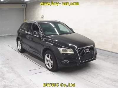 AUDI Q5