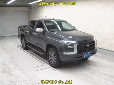 MITSUBISHI TRITON