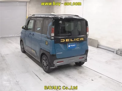 MITSUBISHI DELICA MINI