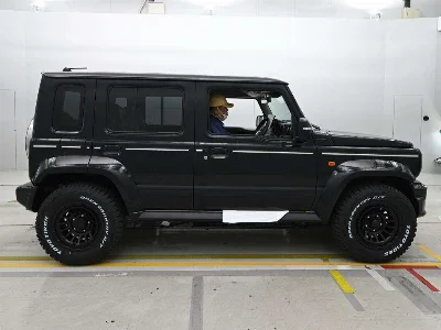 SUZUKI JIMNY NOMADE