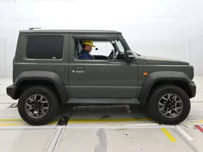 SUZUKI JIMNY SIERRA