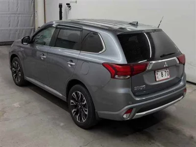 MITSUBISHI OUTLANDER PHEV