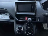 Цена авто Toyota Voxy с аукционов Японии, номер кузова ZRR85W, пробег 139 000, оценка 8