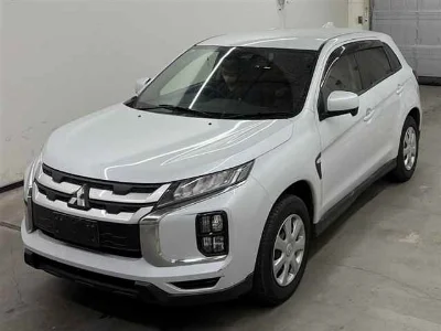 MITSUBISHI RVR