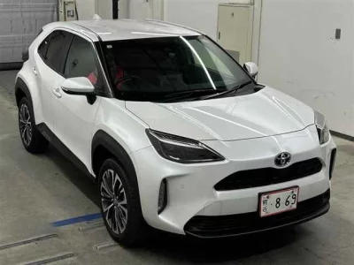 TOYOTA YARIS CROSS