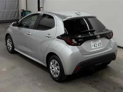 TOYOTA YARIS