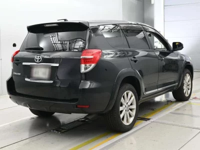 TOYOTA VANGUARD