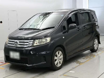 HONDA FREED SPIKE