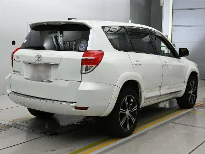 TOYOTA VANGUARD