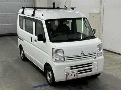 MITSUBISHI MINICAB