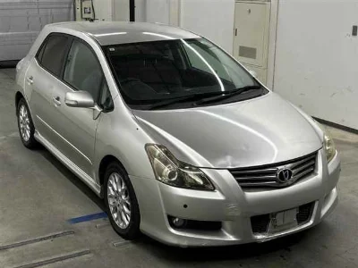 TOYOTA BLADE