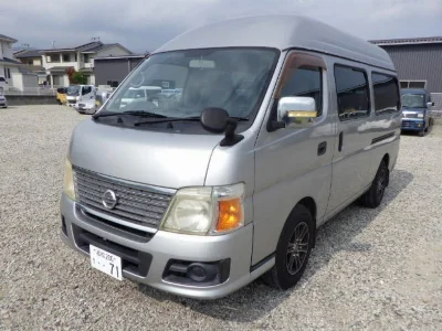 NISSAN CARAVAN BUS