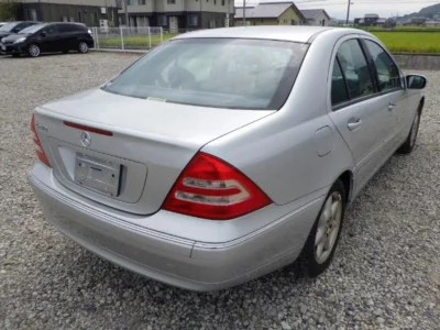 MERCEDES BENZ C CLASS