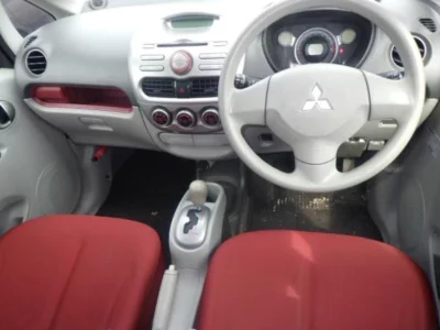 MITSUBISHI I