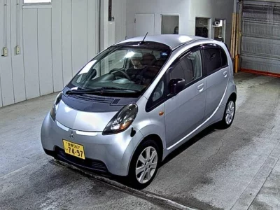 MITSUBISHI I