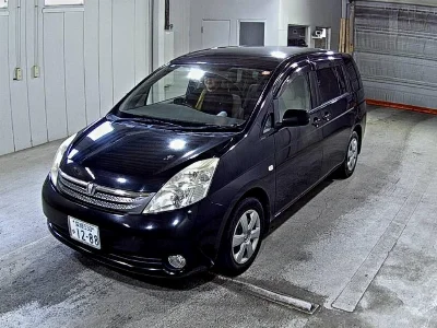 TOYOTA ISIS