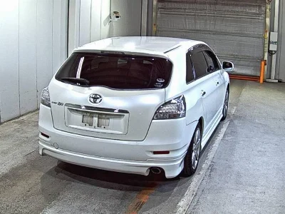 TOYOTA MARK X ZIO