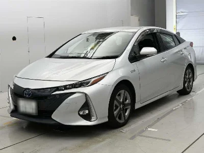 TOYOTA PRIUS PHV