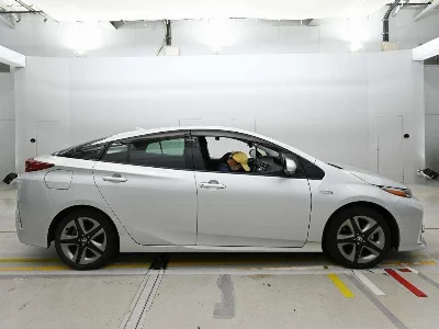 TOYOTA PRIUS PHV