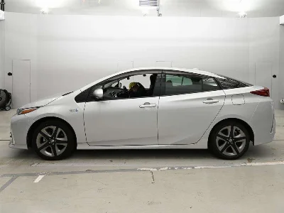 TOYOTA PRIUS PHV