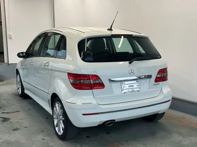 MERCEDES BENZ B CLASS