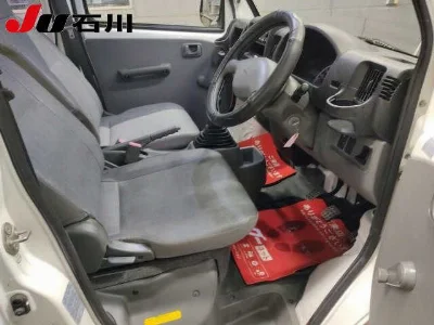 MITSUBISHI MINICAB