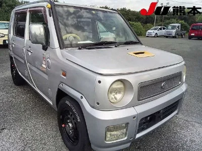 DAIHATSU NAKED