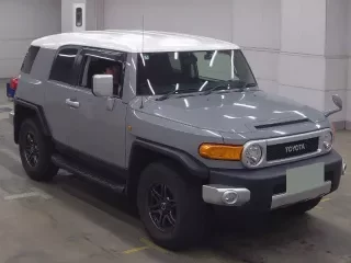 TOYOTA FJ CRUISER