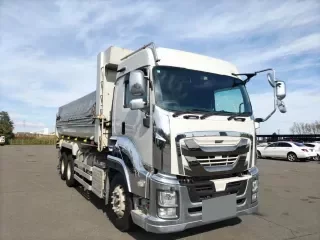 ISUZU GIGA