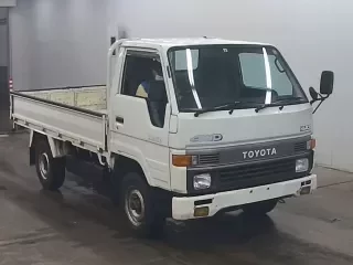 TOYOTA HIACE TRUCK