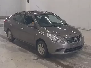 NISSAN TIIDA LATIO