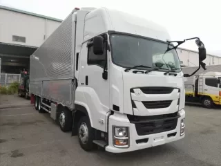 ISUZU GIGA