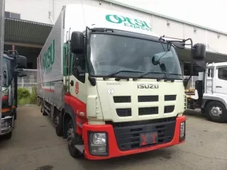 ISUZU GIGA