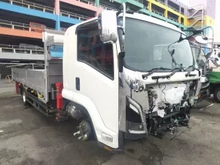 ISUZU TRUCK