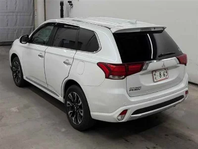 MITSUBISHI OUTLANDER PHEV