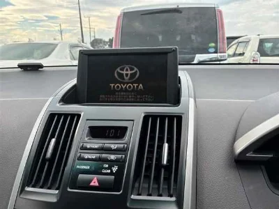 TOYOTA SAI