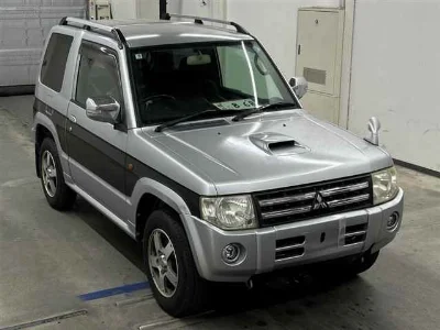 MITSUBISHI PAJERO MINI