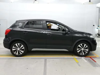 SUZUKI SX4 S-CROSS