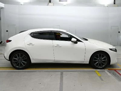 MAZDA MAZDA3 FASTBACK