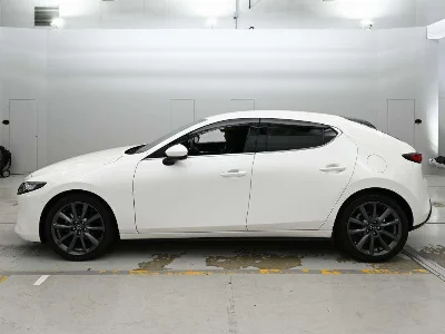 MAZDA MAZDA3 FASTBACK