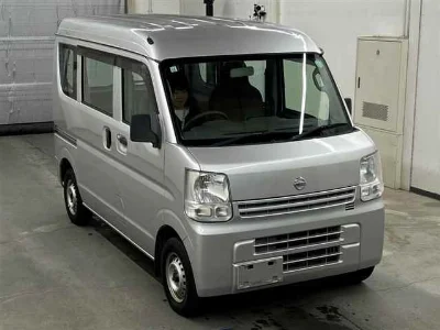 NISSAN CLIPPER VAN